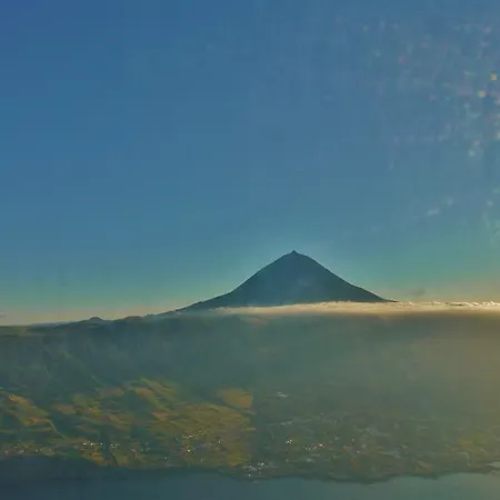 Epicenter Pico Madalena (Azores)