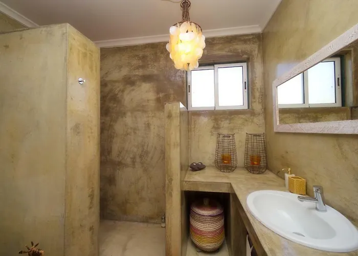 Epicenter Pico * Madalena (Azores)